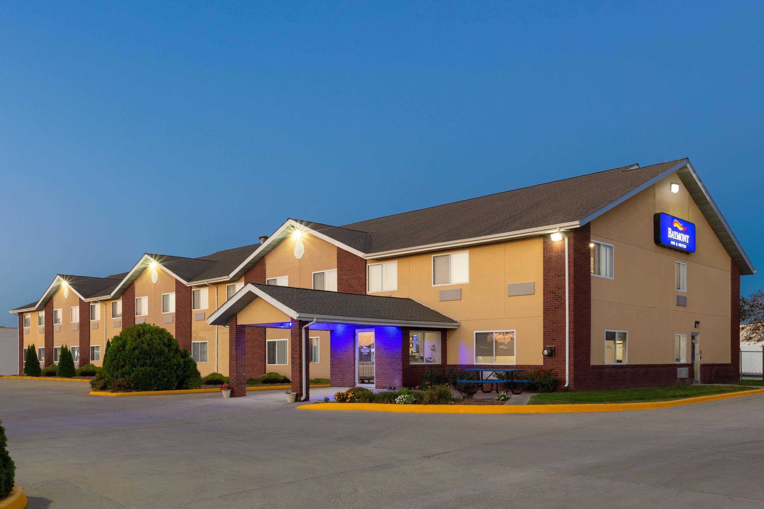 Baymont By Wyndham Fort Dodge Ngoại thất bức ảnh