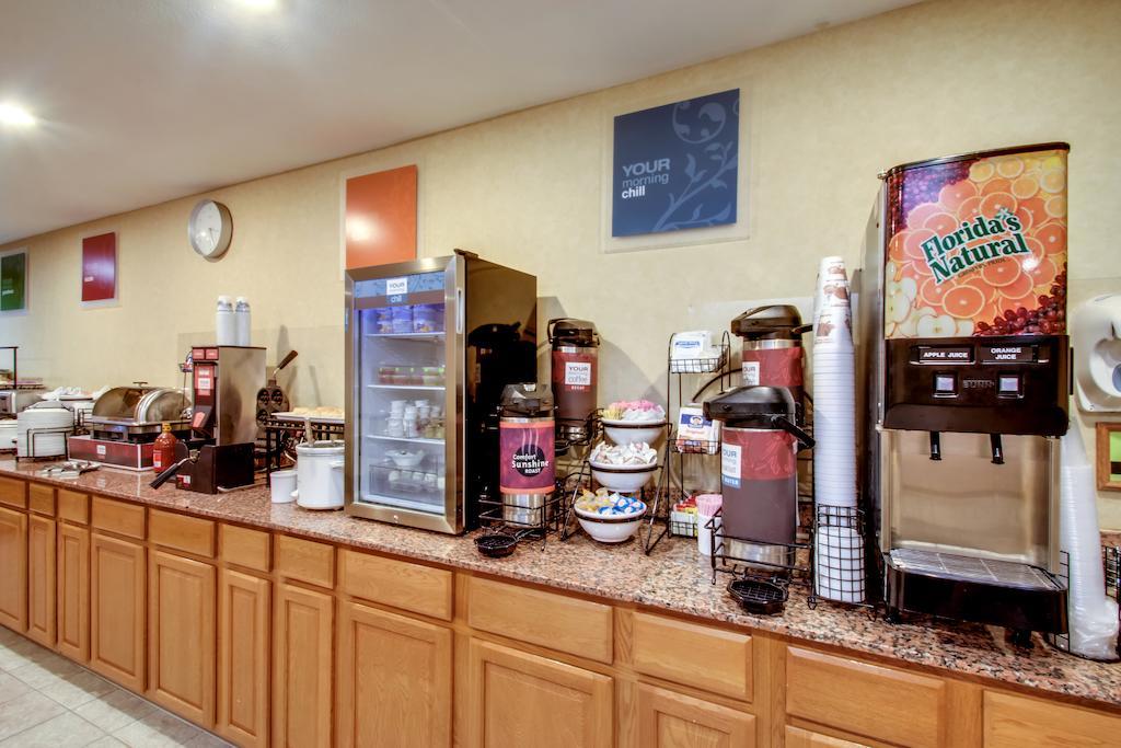 Baymont By Wyndham Fort Dodge Ngoại thất bức ảnh