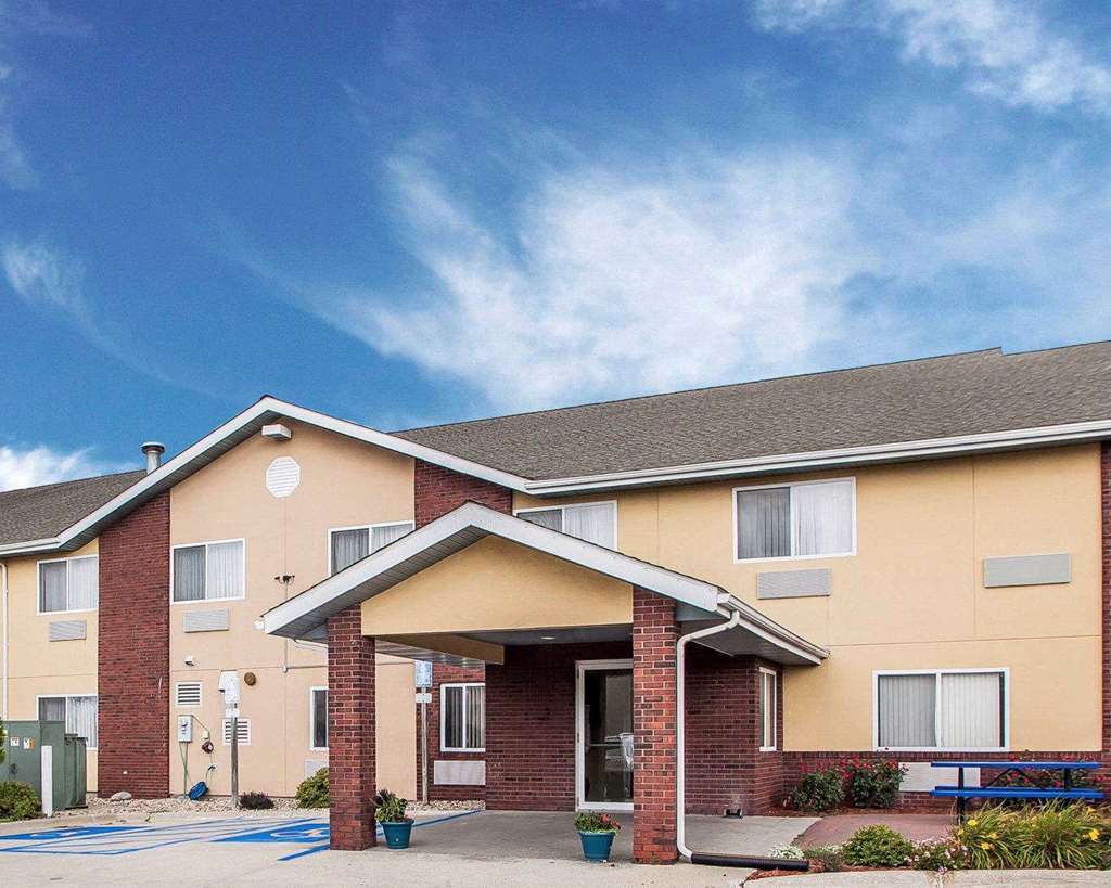 Baymont By Wyndham Fort Dodge Ngoại thất bức ảnh
